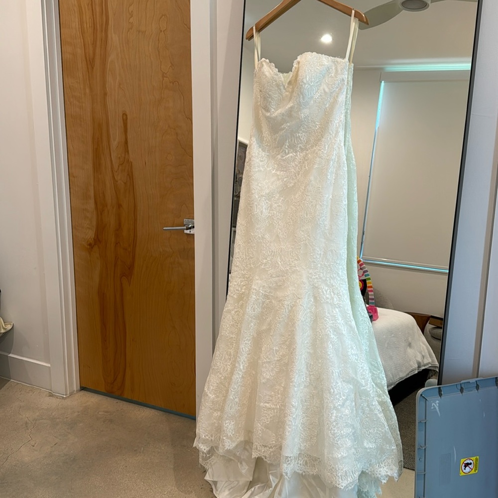 Azalea Wedding Dress - Never worn!